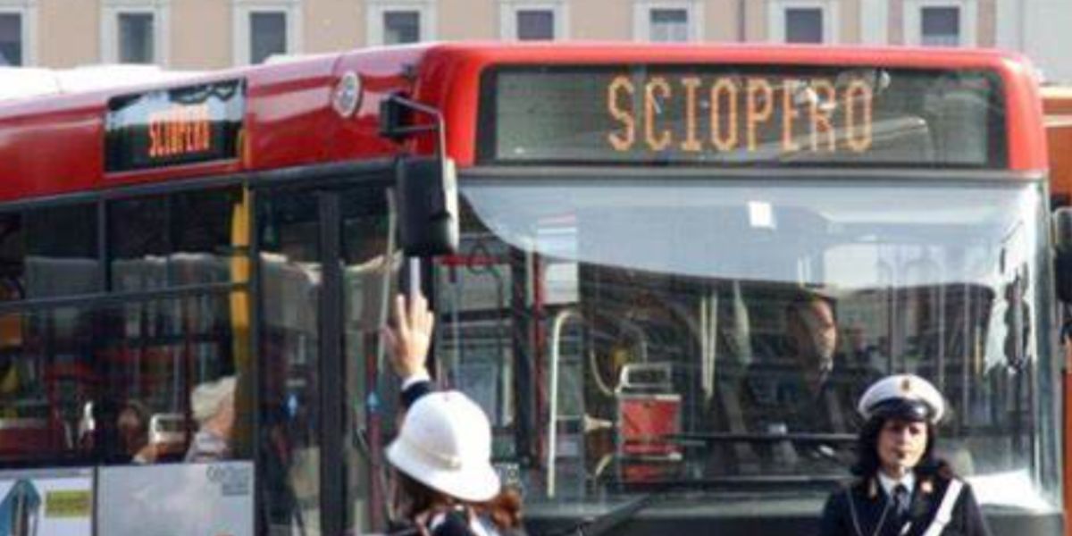 Sciopero generale, 24 ore di stop a trasporti, scuola e voli gli orari