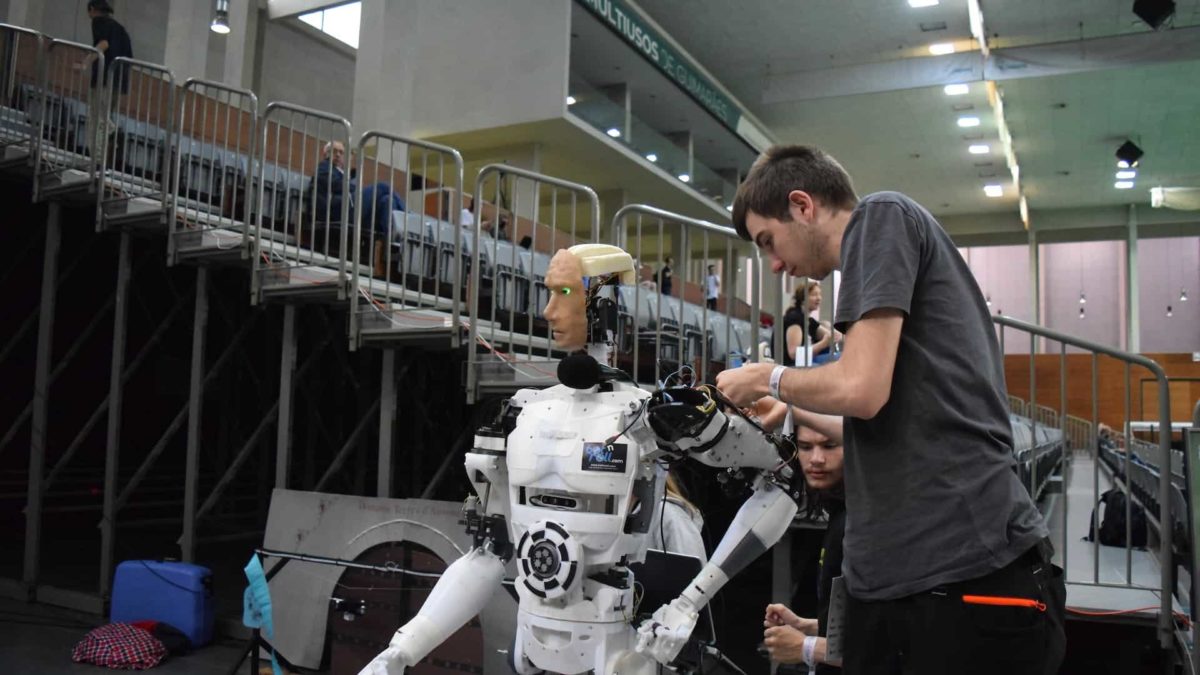 Nao: dall'Italia il primo robot umanoide dotato di cervelletto